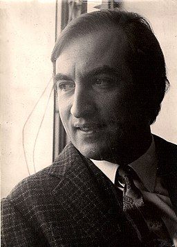 TOMÁS ELOY MARTÍNEZ