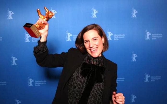 La española Carla Simón gana el Oso de Oro con ‘Alcarràs’ (FOTO Ronny Hartmann/AFP)