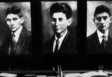 Tres fotografías de Kafka en una exposición en Berlín en 1966 (FOTO Harry Croner/ Getty Images)