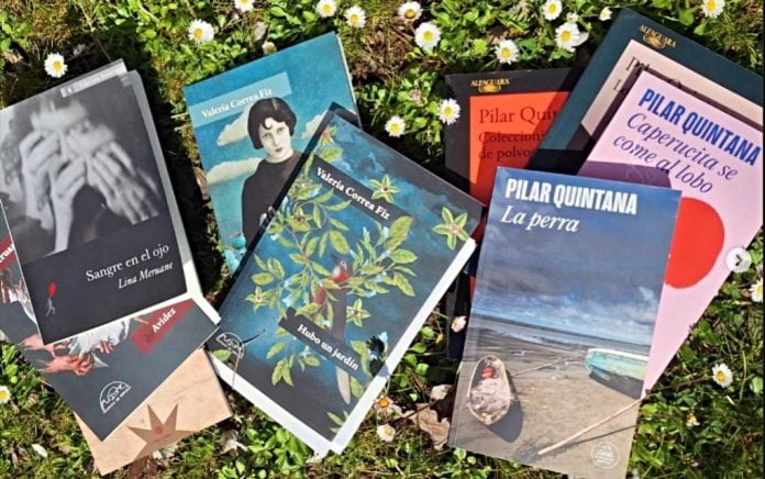 Libros de autoras invitadas al Festival de Literatura Iberoamericana de Providence 2024, organizado por Brown University, en Rhode Island, Estados Unidos