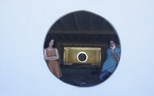 Andrea Doimeadiós, actriz protagónica, y Marcos Díaz Sosa, director de ‘Fenómenos naturales’ (2024)