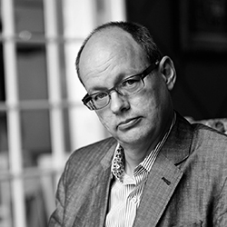 FRANK DIKÖTTER