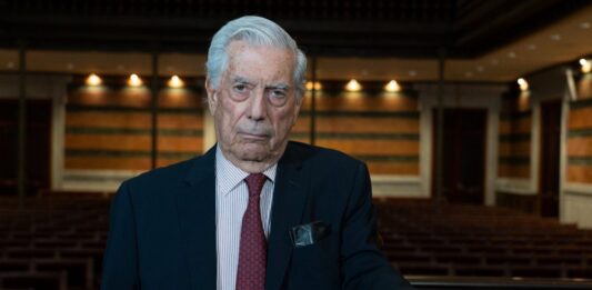 Mario Vargas Llosa (Arequipa, Perú, 1936 - Lima, 2025)