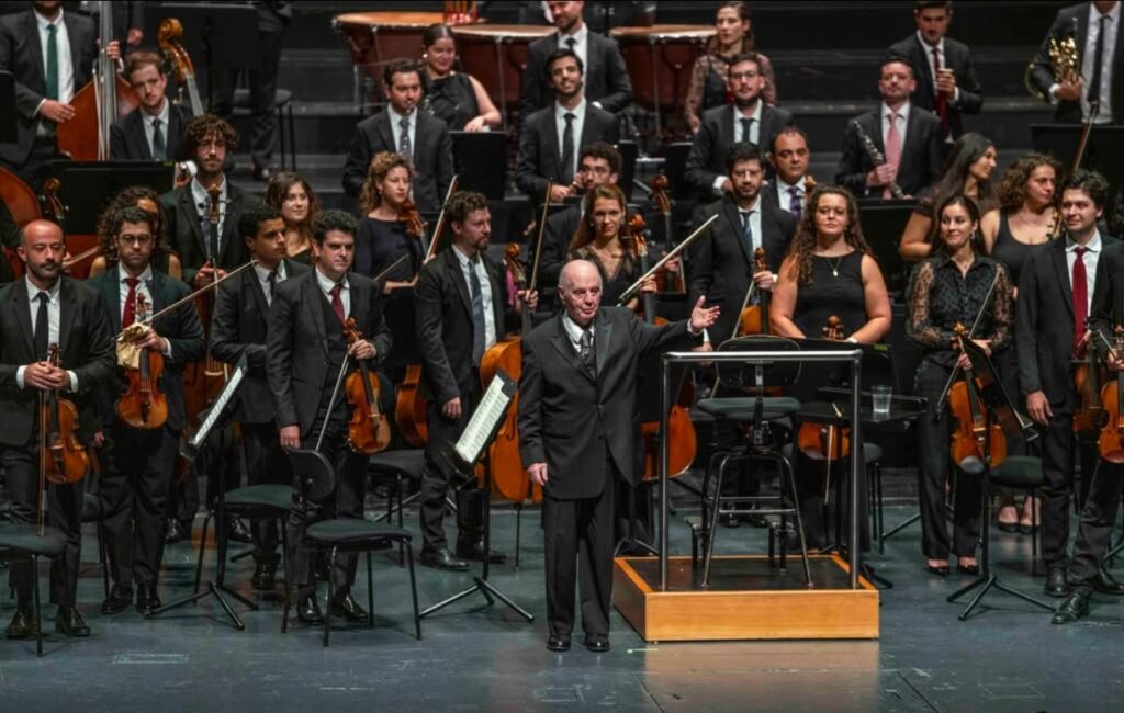 Daniel Barenboim. Concierto junto a Lang Lang (solista) y la West-Eastern Divan Orchestra en el Salzburger Festspiele, Austria; 15 de agosto de 2025