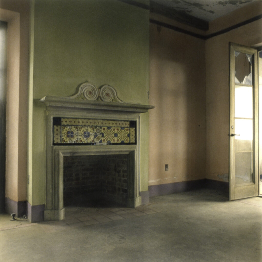 Deering Bedroom 2002 | Rialta