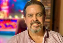 ‘Carrusel’, obra del cubano Abel González Melo, ganó en España el Premio Literario Ciudad de Valencia “Max Aub” 2025 Abel González Melo, dramaturgo cubano