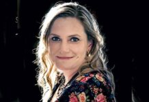 ‘Querida Beth’, el nuevo poemario de Andrea Cote