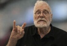 Redes anarquistas despidieron al activista e historiador cubano Frank Fernández, fallecido en el exilio de Miami Frank Fernández (La Habana, 1934 - Miami, 2026), autor de ‘El anarquismo en Cuba’