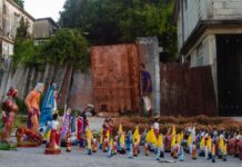 ‘Maferefun’: el artista y preso político Luis Manuel Otero impulsa una marcha cívica del panteón afrocubano ‘Maferefun‘, de la serie ‘Momento cero’; Luis Manuel Otero