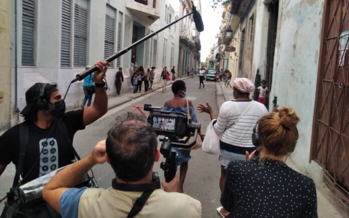 Rodaje de ‘Calle Cuba’; Vanessa Batista