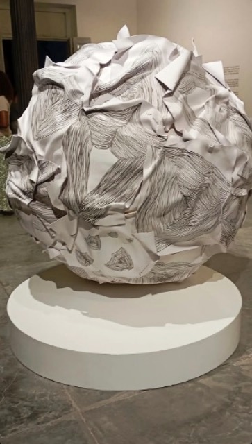 ‘Metamorfosis de una coraza’, obra expuesta en ‘Transmutación’; Lianet Martínez