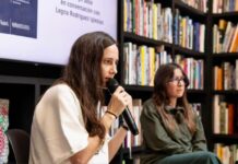Una carta de presentación para Evelyn Sosa escrita en varias postales