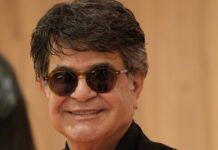 Régimen iraní condena a cinco años de prisión y confisca bienes al aclamado cineasta Jafar Panahi Jafar Panahi (Miyaneh,1960), cineasta iraní, en el Festival de Cannes 2025